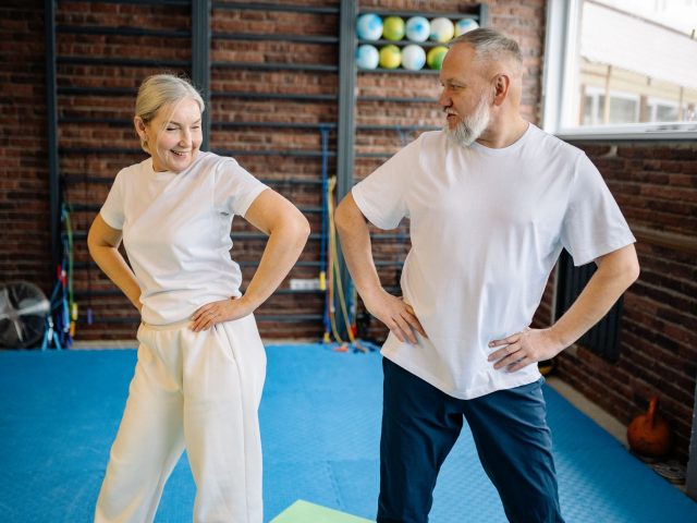 Comment 4 minutes d’exercice par jour peuvent transformer la santé des seniors