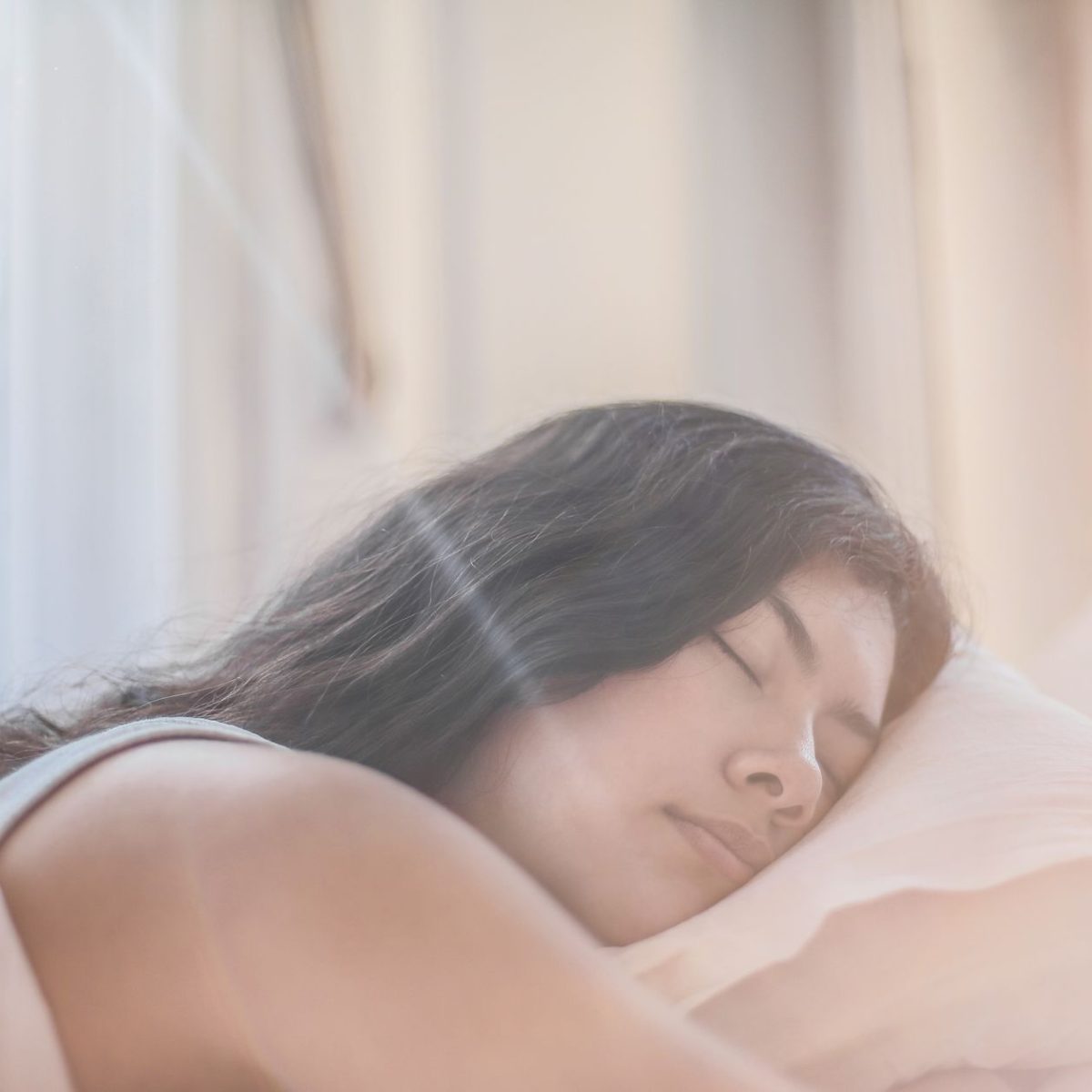 Le secret d&rsquo;un sommeil réparateur après 60 ans : un exercice à adopter d&rsquo;urgence !