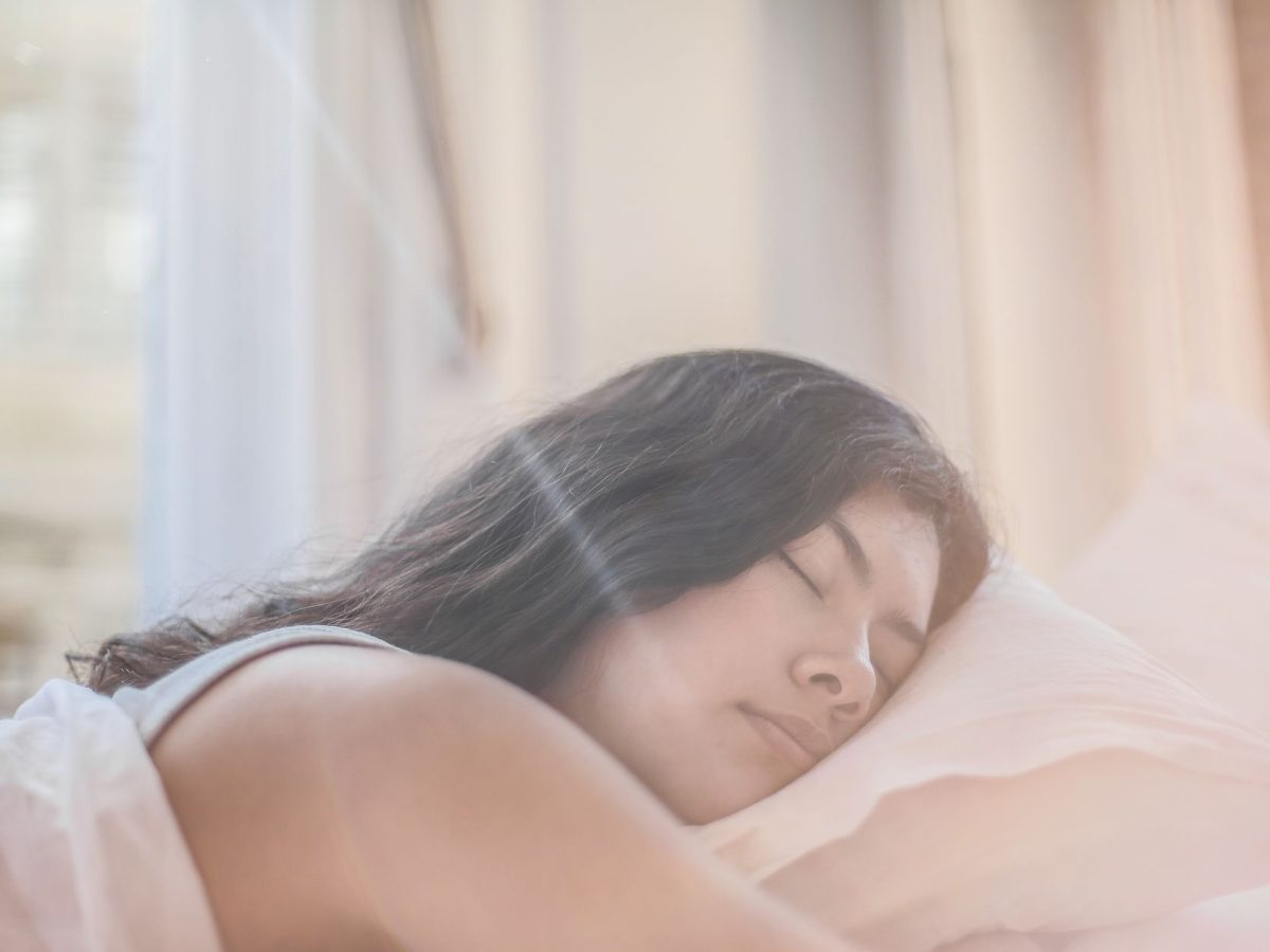 Le secret d&rsquo;un sommeil réparateur après 60 ans : un exercice à adopter d&rsquo;urgence !